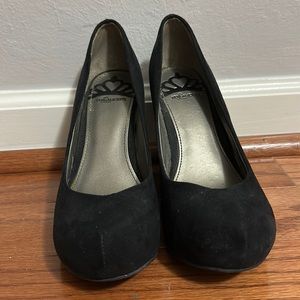 Fergalicious Black Wedges
